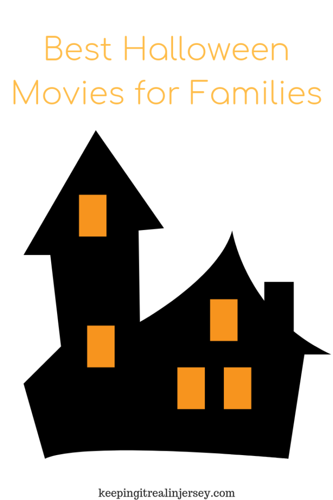 Best Halloween Movies for Families.Halloween is just a couple weeks away which means it's the perfect time for some Halloween Movie nights! So gather the family together and pick one of these family-friendly Halloween movies! #halloween #movies #halloweenmovies #bestmovies #fall #autumn #familymovies
